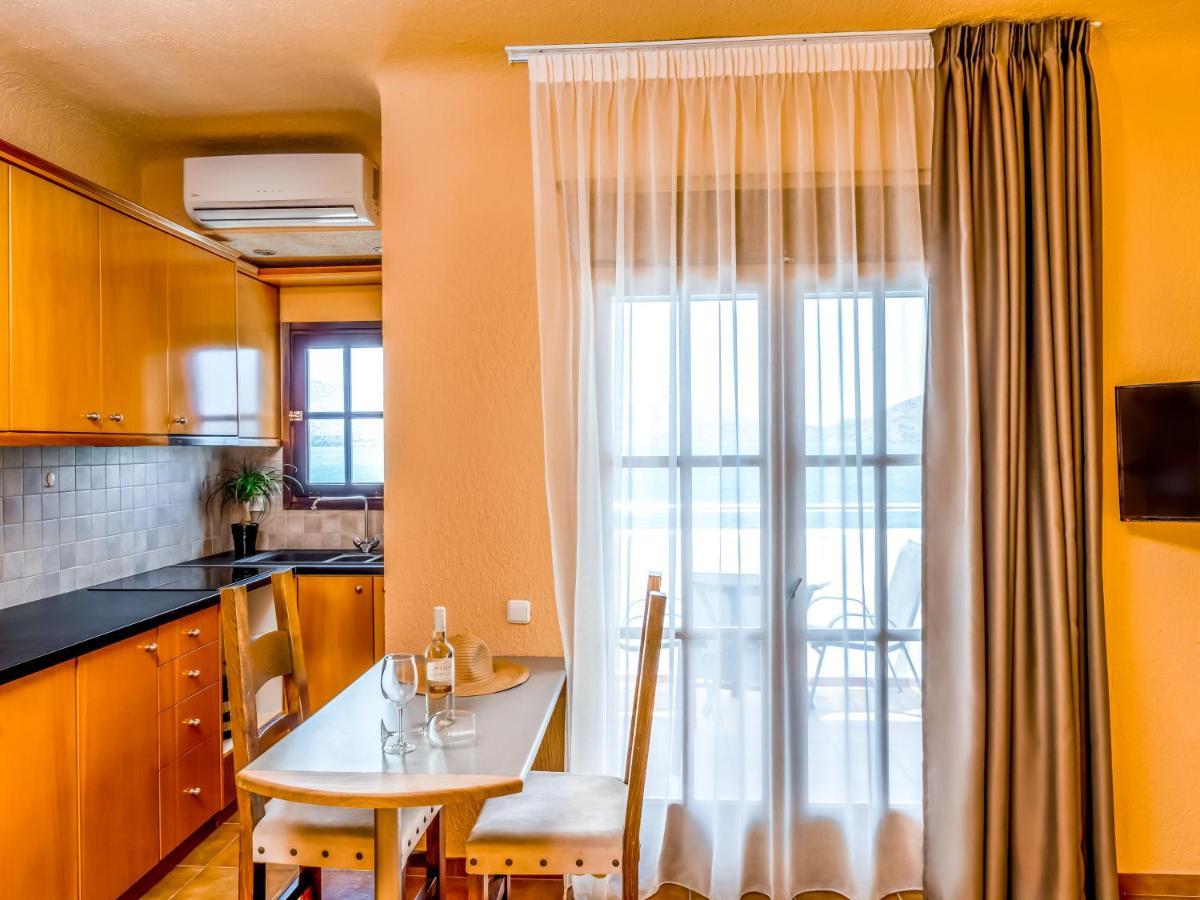 Aparthotel Alikes & Elounda (Crete)